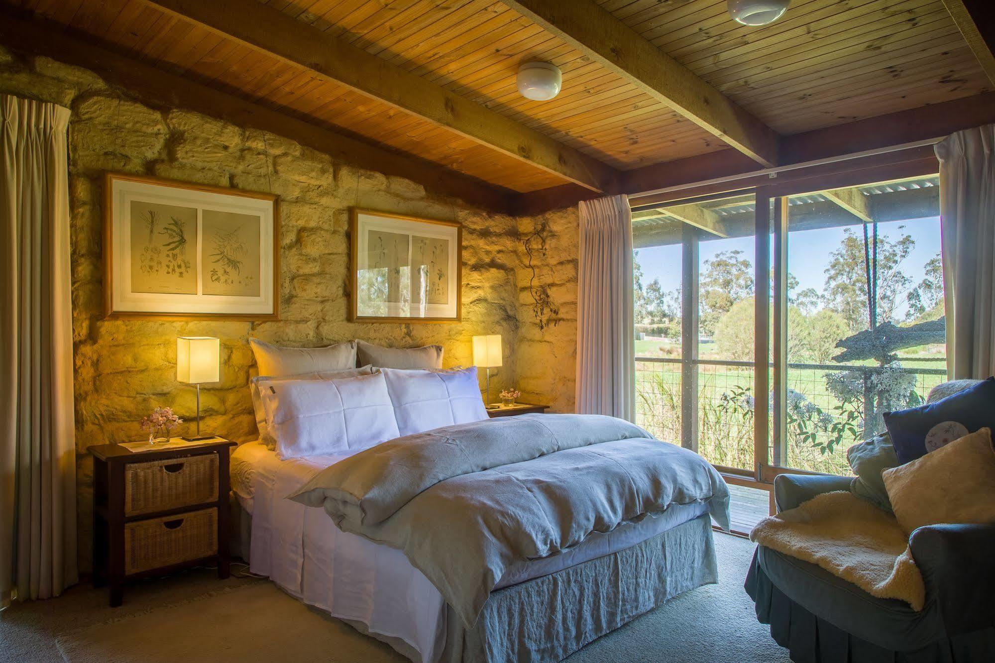 The Burrow At Wombat Bend Villa Dixons Creek ภายนอก รูปภาพ